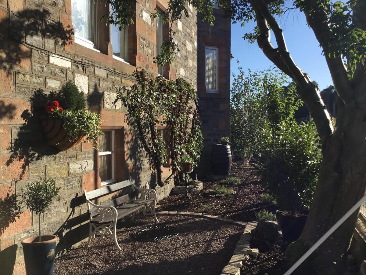 Carnaby Lodge Дингуол Екстериор снимка